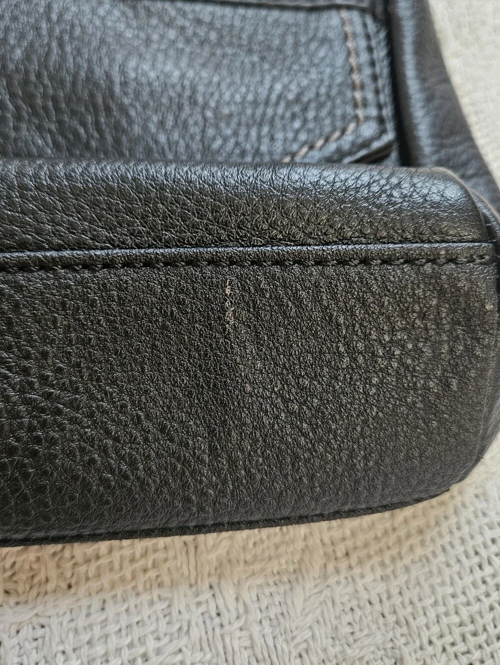 The Sak Ventura Crossbody Black Pebble Leather Silver Hardware